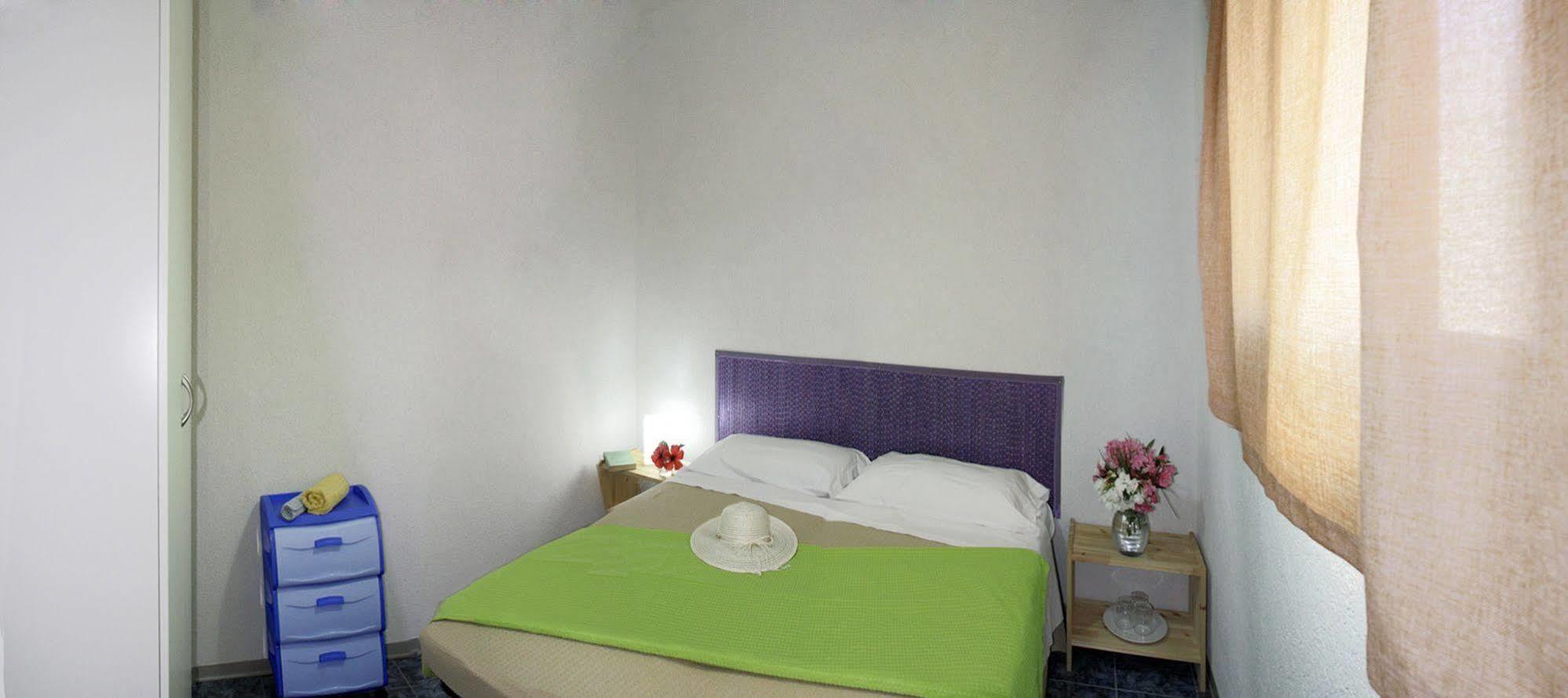 Camping Villaggio Lamaforca Torre Santa Sabina Exterior photo