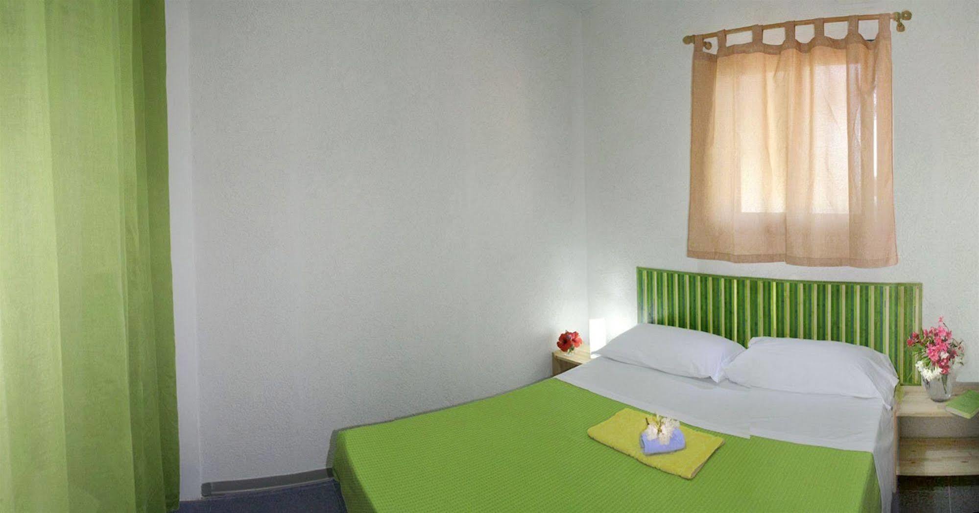 Camping Villaggio Lamaforca Torre Santa Sabina Exterior photo